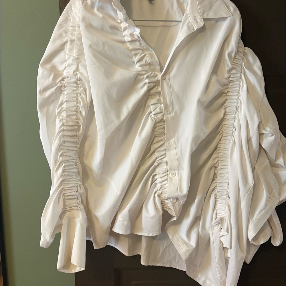 Beulah White Ruched Button-Down Shirt